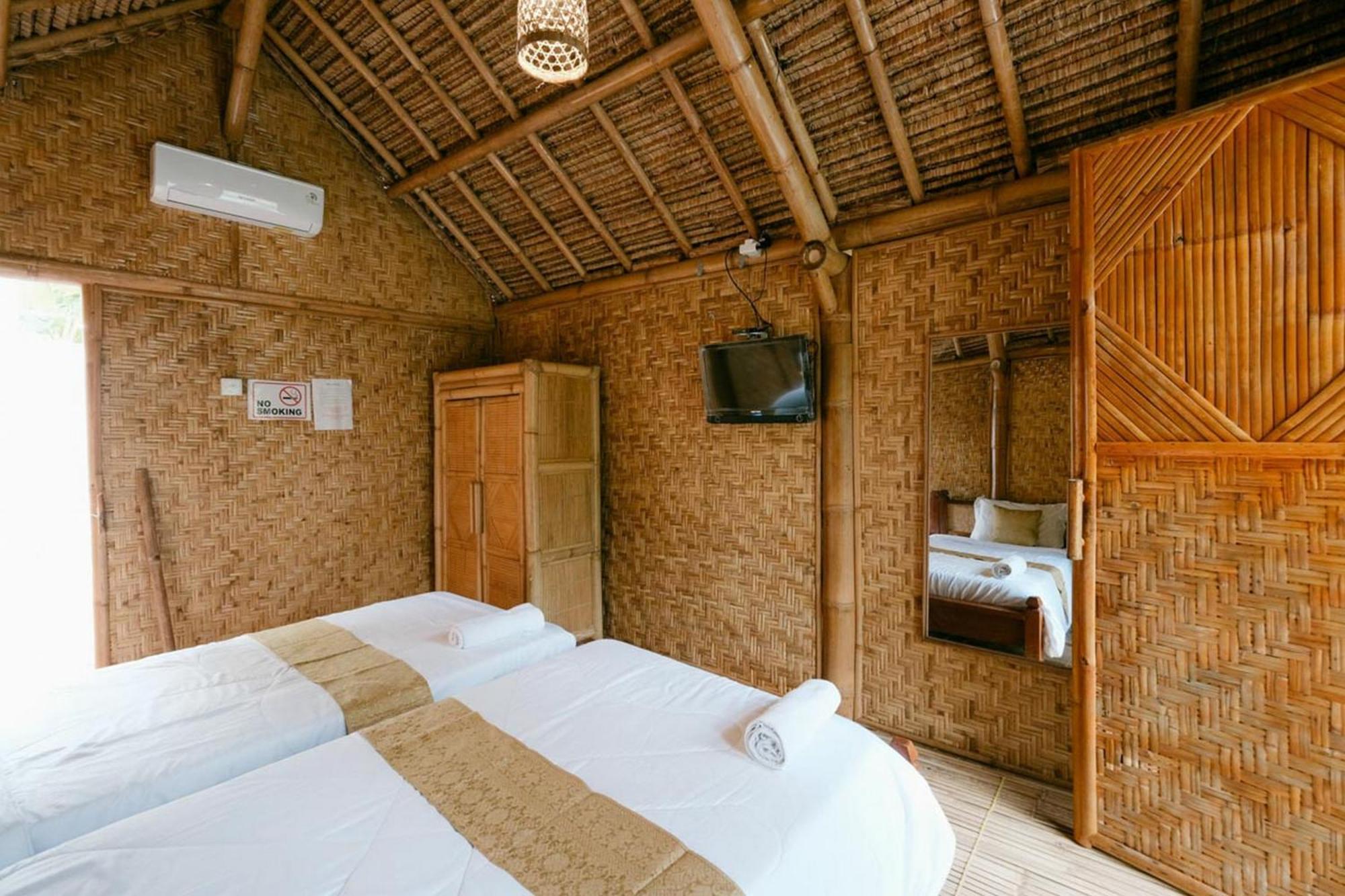 OYO 2039 Cici's Bungalow Mangsit Exterior foto