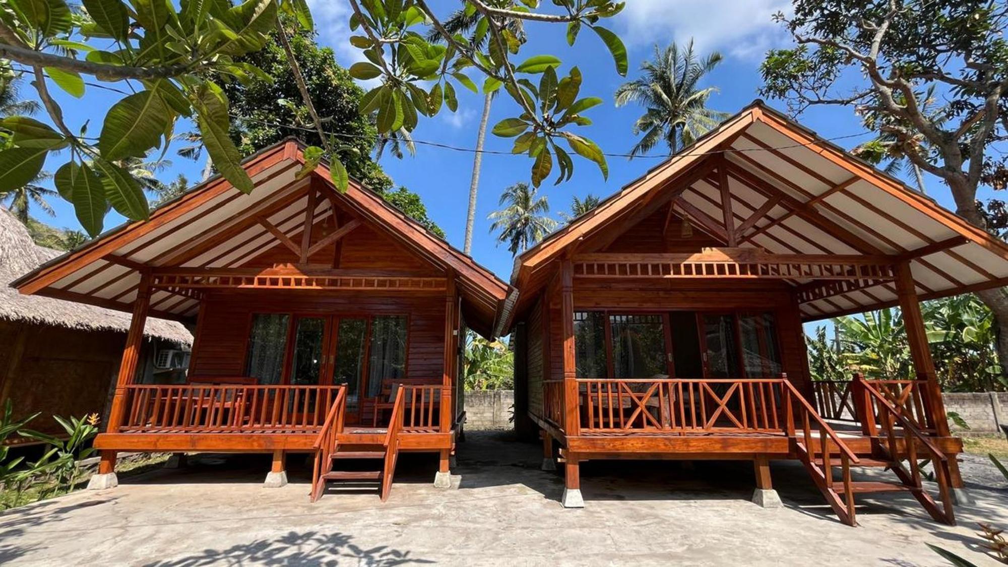 OYO 2039 Cici's Bungalow Mangsit Exterior foto